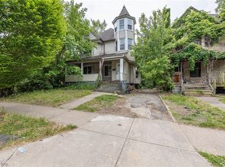 1876 Knowles St, East Cleveland, OH 44112