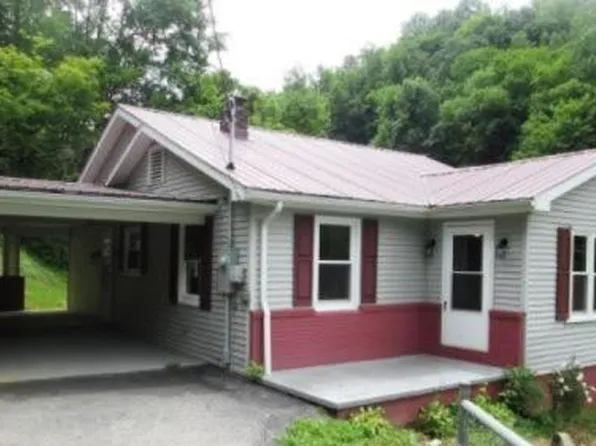 412 Highway 3409, Mc Roberts, KY 41835