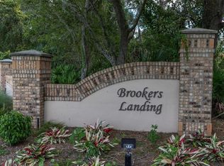 2113 Otter Way, Palm Harbor, FL 34685