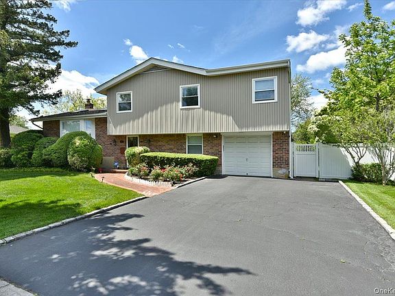3rd image of 10 Orange Drive