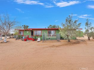60153 Stearman Rd, Landers, CA 92285