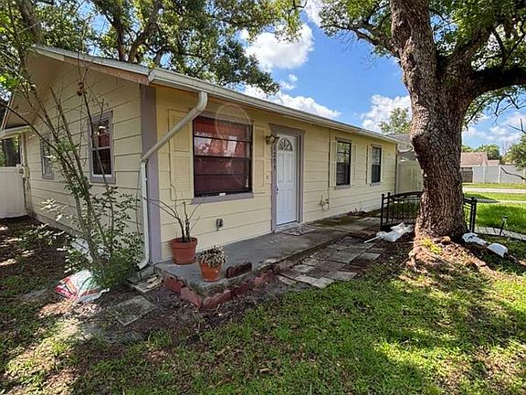 2nd image of 1209 Gattis Dr