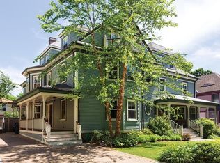 67 Toxteth St, Brookline, MA 02446