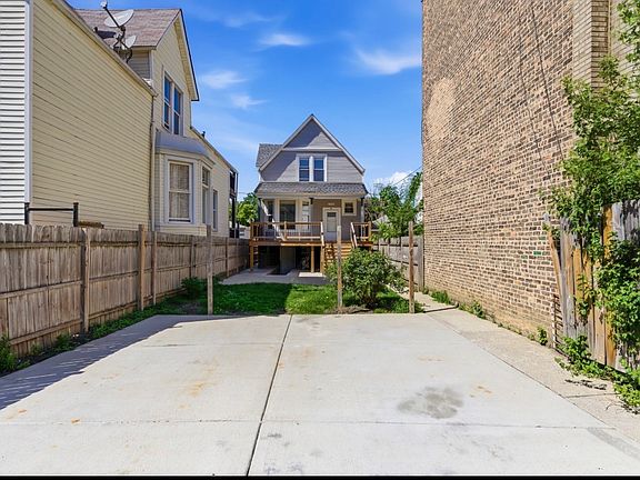 2nd image of 3726 W McLean Ave