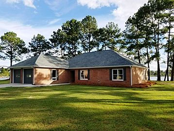 1st image of 262 Island Dr