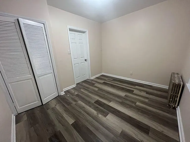 (Bedroom A 2/2)