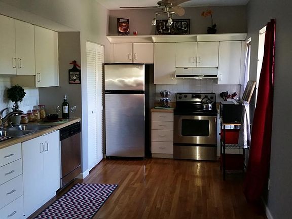2nd image of 5592 Waterman Blvd #3B