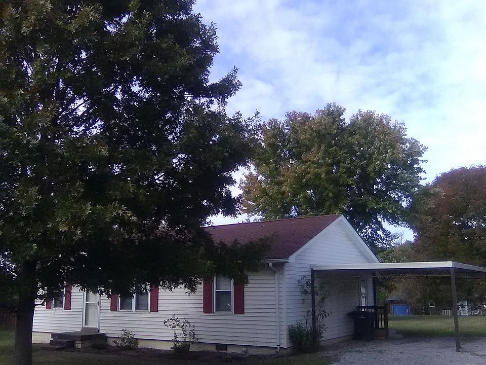 1st image of 407 Barksdale Dr