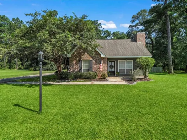 20097 Twin Oaks Dr, Hammond, LA 70403
