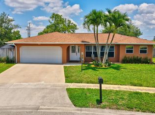 22045 Ararat St, Boca Raton, FL 33428