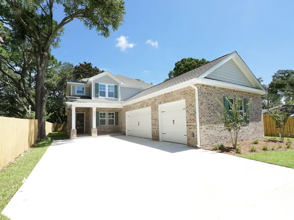 28 Meigs Dr, Shalimar, FL 32579