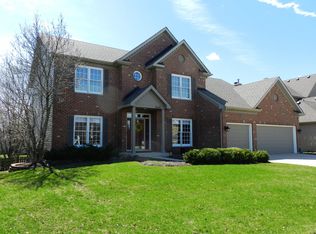 2640 Freeland Cir, Naperville, IL 60564