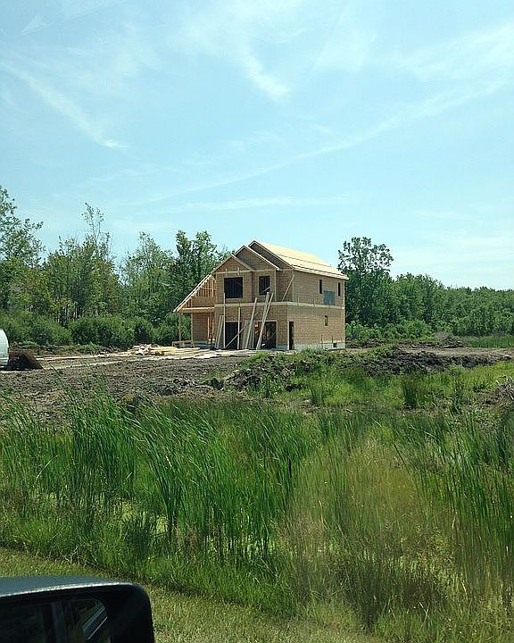 2nd image of 5920 Fisk Rd