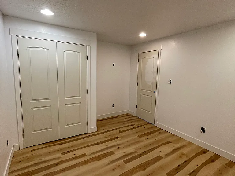 1914 S Longview Rd — Photo 13