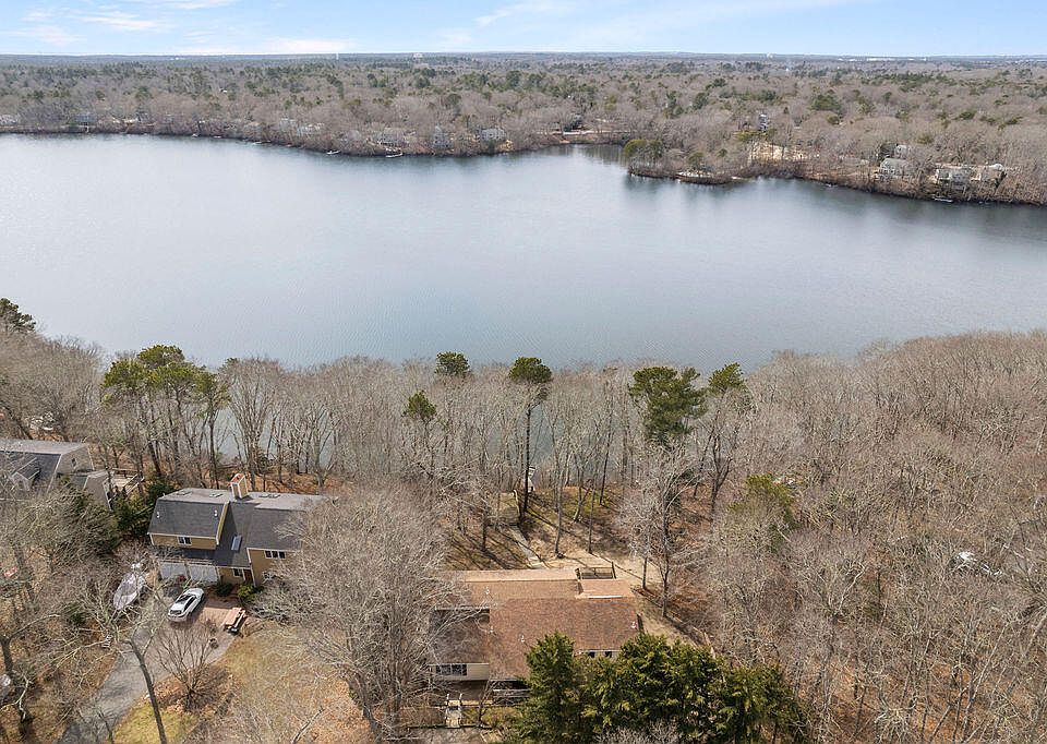 1st image of 75 Edgewater Road