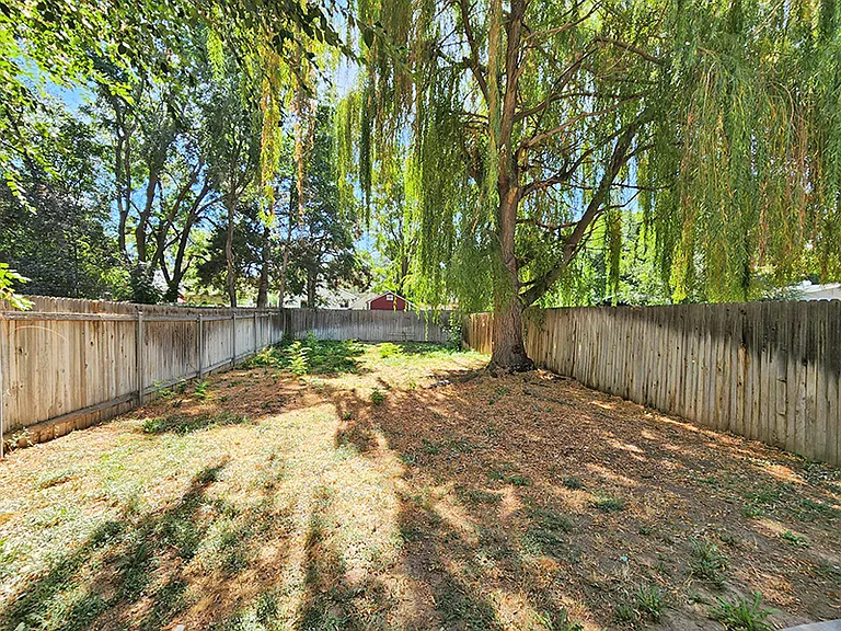 115 N Gem St — Photo 11
