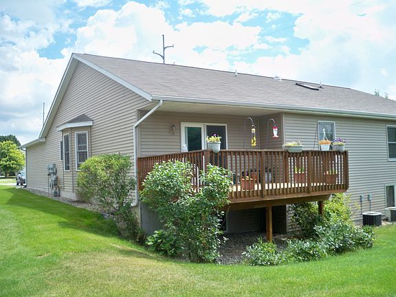 2nd image of 738 Bayberry Ln #49