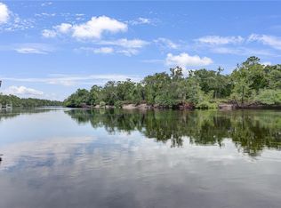 190 SE Riverside West Dr, Branford, FL 32008