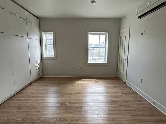 2nd image of 1760 Jackson St APT 201