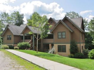 82 Proctor Cir UNIT P-1, Proctorsville, VT 05153