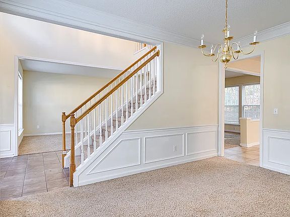 5th image of 2805 Kentshire Pl