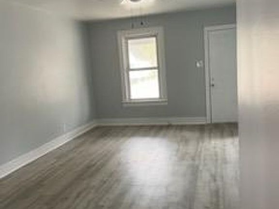 4th image of 2404 S 11th St