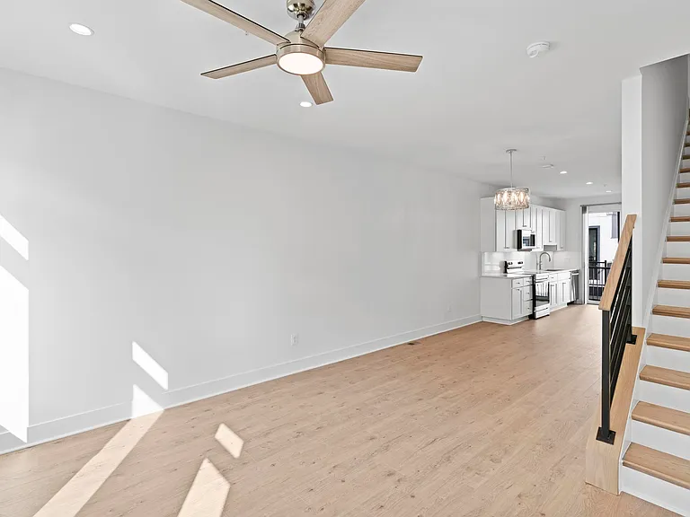 2609 Platt Ct NW — Photo 5