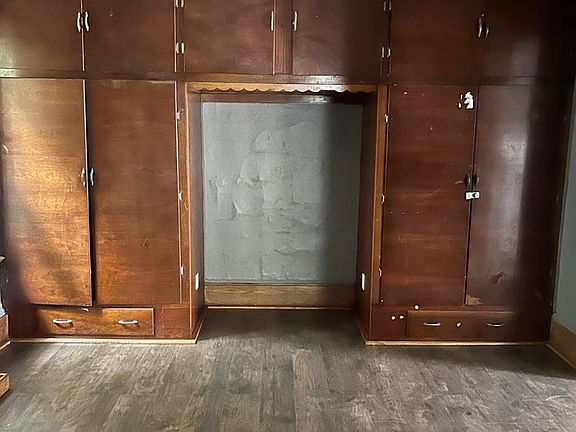 5th image of 1100 E 64th St #1