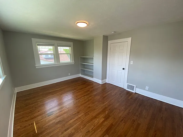2431 Emmet St — Photo 22