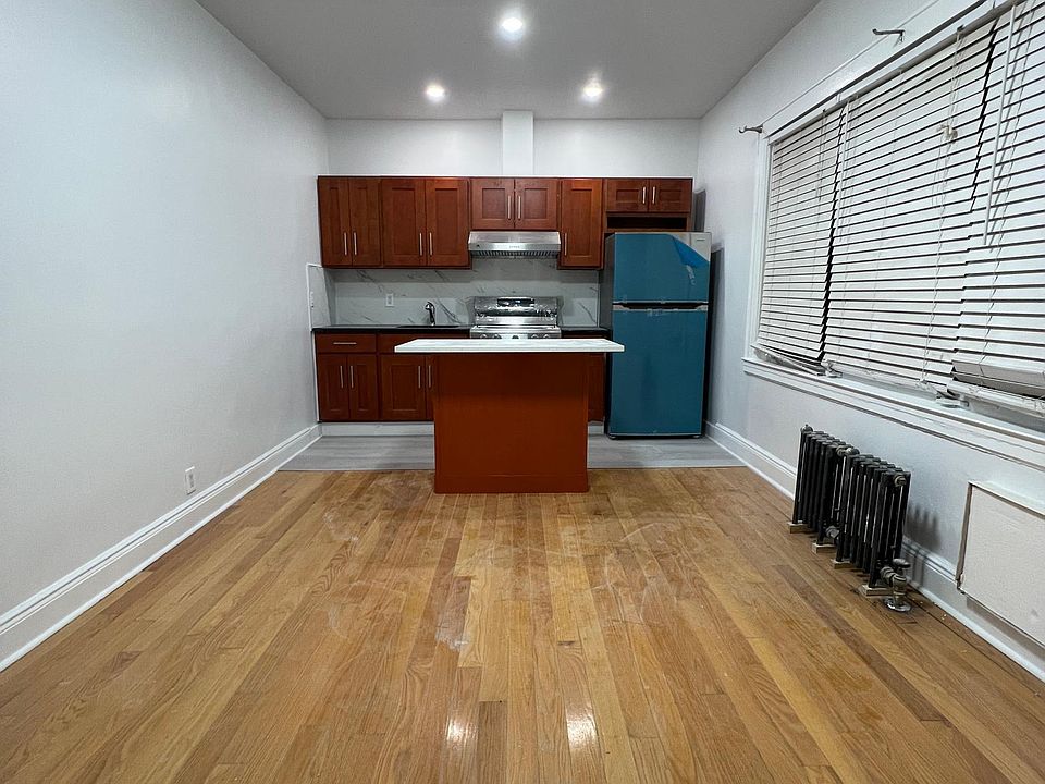 Open Kitchen