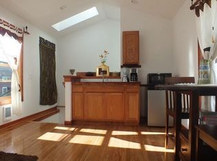 235 NE Emerson St #A, Portland, OR 97211