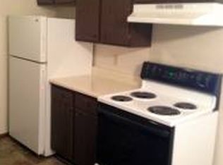 1156 N 108th Plz APT 7, Omaha, NE 68154