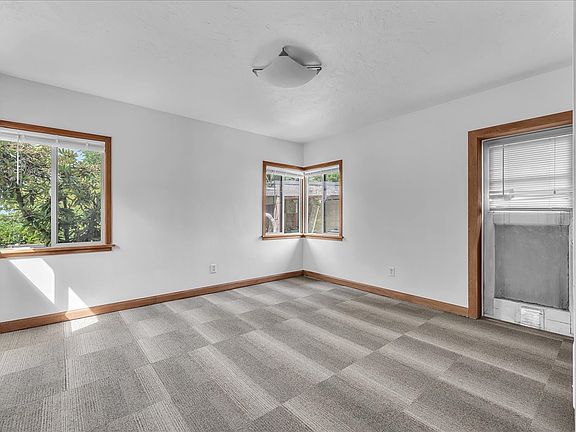 4th image of 2875 NW Thurman St #2875