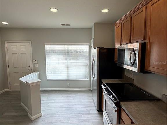 5th image of 4895 SW 45th St