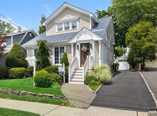 80 Large Ave, Hillsdale, NJ 07642