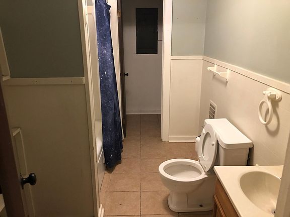 4th image of 413 Greensboro St APT C