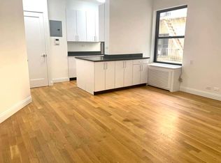 27 Grove St #4A, New York, NY 10014