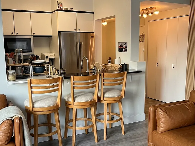 150 W 56th St #2810 — Photo 4