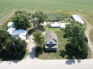 7404 Sioux Ave, Reasnor, IA 50232