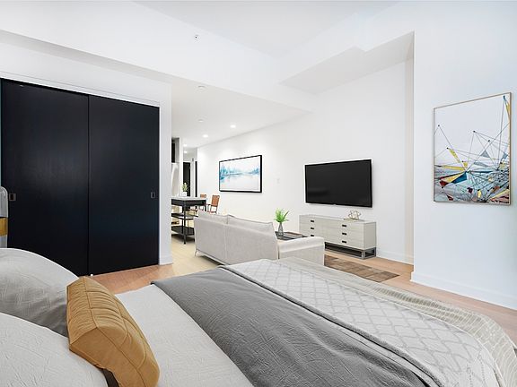 3rd image of 21 W End Ave #1909-A