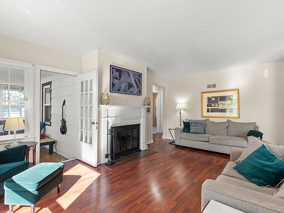 3rd image of 2903 N Easton Pl
