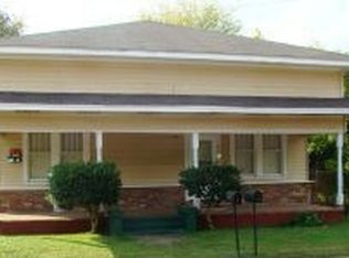 816 6th Ave S #A & B, Columbus, MS 39701