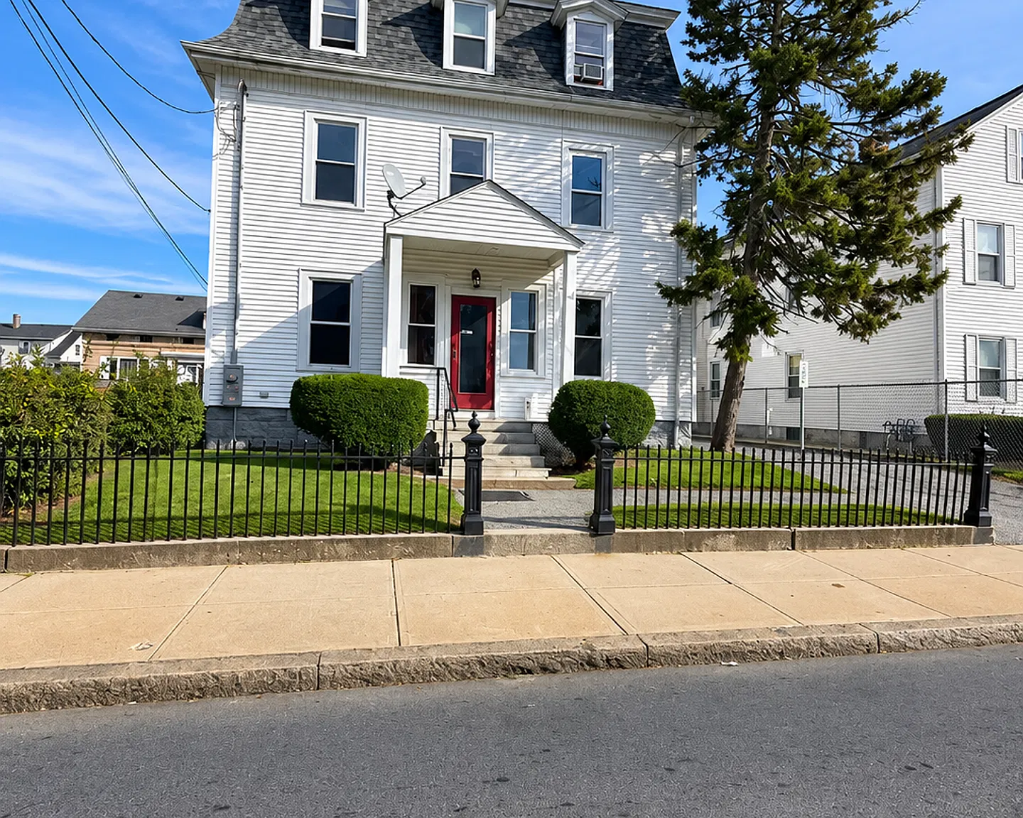 772 Second Street — Photo 1