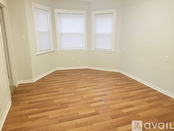 2nd image of 2027 N Kedvale Ave #G