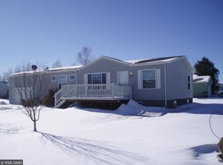 101 Sunset Ln, Hinckley, MN 55037