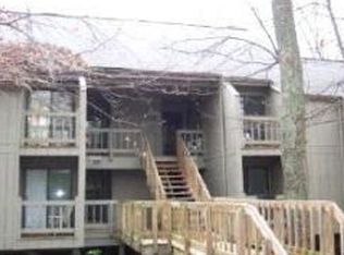 9376 S Lake Ridge Dr #86, Bloomington, IN 47401