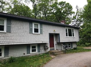 19 Grandview Dr, Plymouth, MA 02360