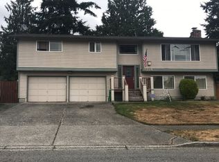 8713 45th Dr NE, Marysville, WA 98270