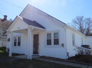 225 Ruth St, Abingdon, VA 24210