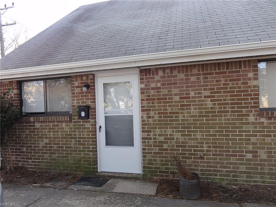 1st image of 7725 Halprin Dr #A